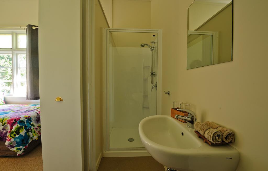 Blacks Hotel Ophir Esterno foto