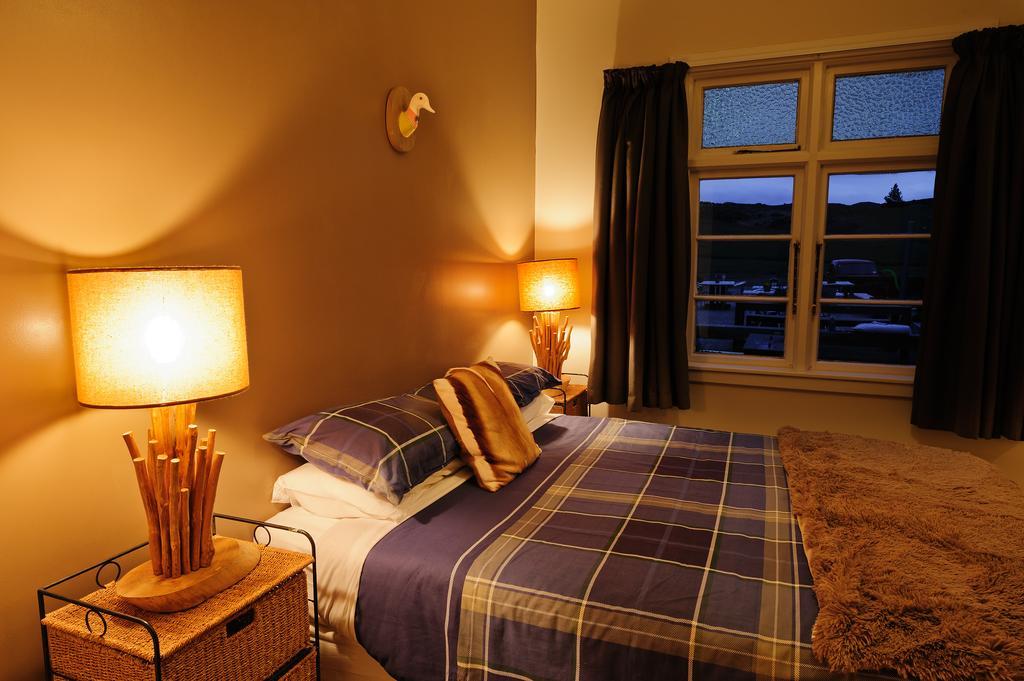 Blacks Hotel Ophir Esterno foto