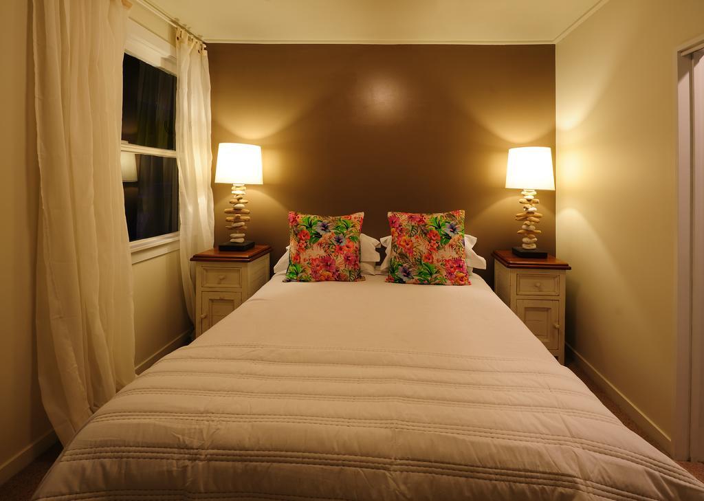 Blacks Hotel Ophir Esterno foto